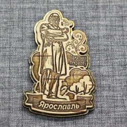 Магнит из бересты резной с золотом "Памятник Некрасову"Ярославль