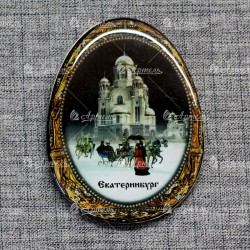 Магнит со смолой яйцо "Храм на Крови+карета"(ночной вид) Екатеринбург